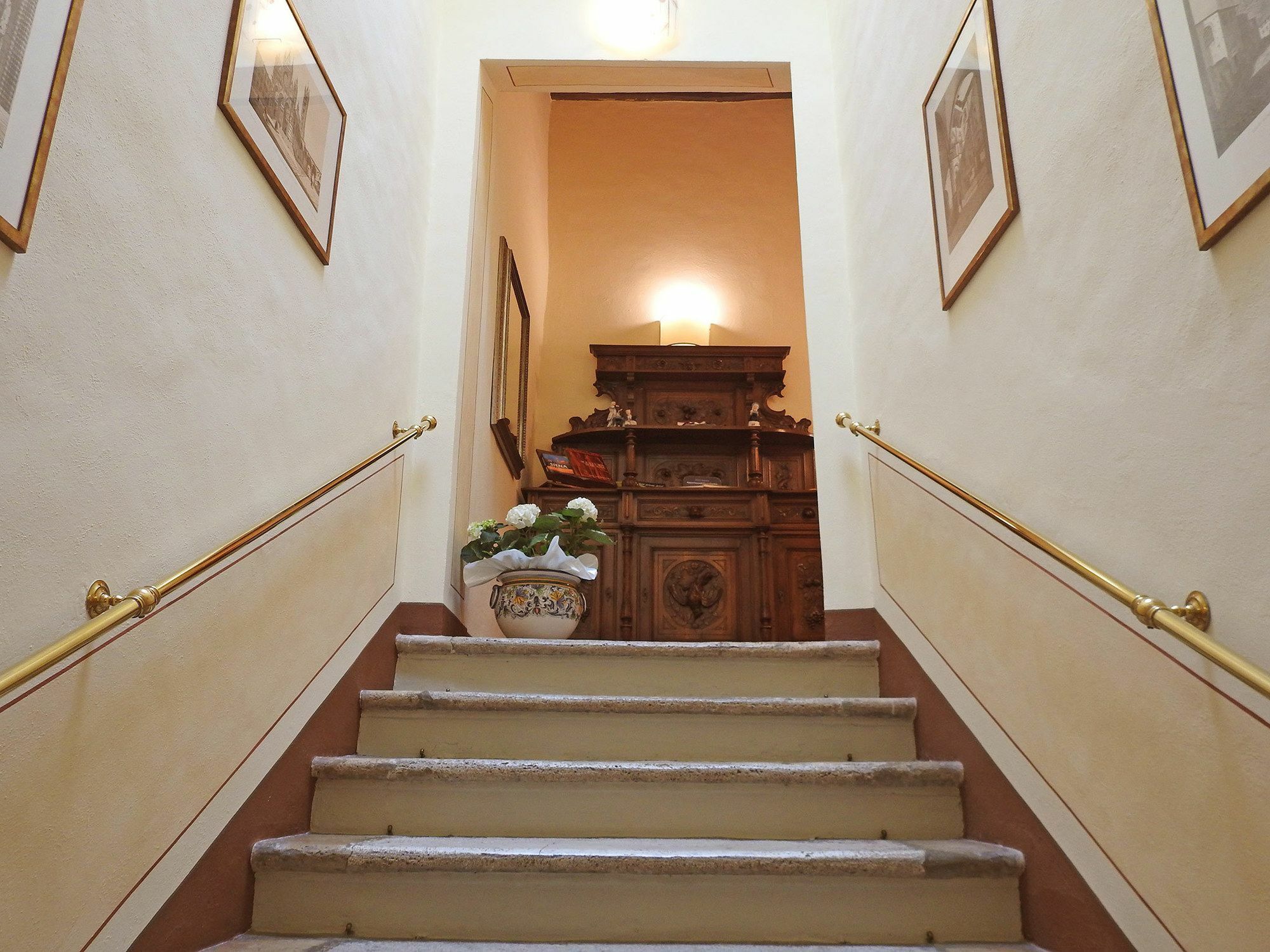 Appartamenti Siena Centro ภายนอก รูปภาพ
